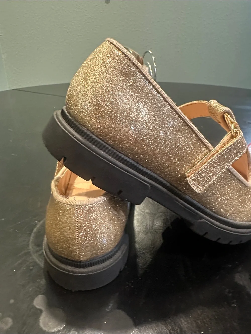 Cat & Jack Girls' Glitter Mary Jane Shoes - Gold